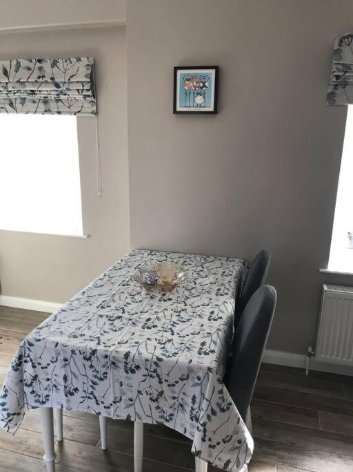 Cosy Nook Cottage Kesh ภายนอก รูปภาพ